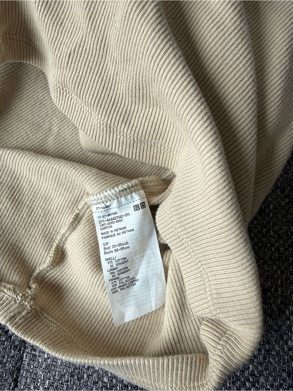 Uniqlo Ribbed Tank Top - Picture 3 of 4